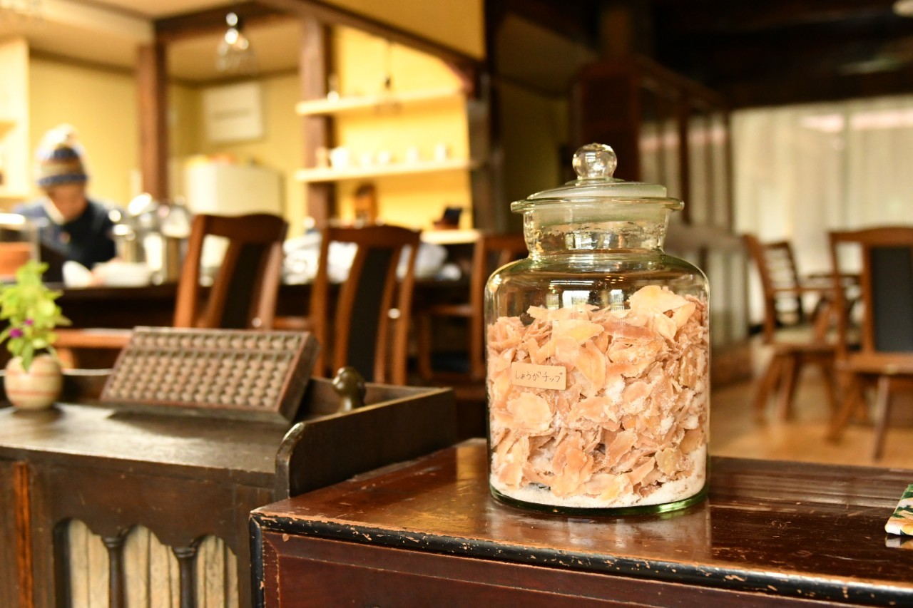 Attica Restaurant Template